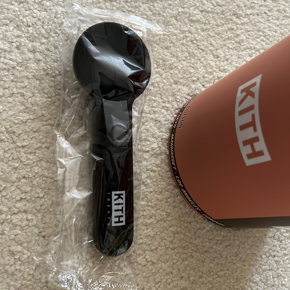 Kith treats nwt ice cream scoop and tshirt container +  used tshirt